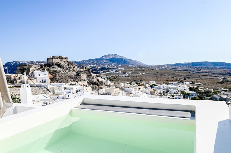 White Curves, Santorini, Greece