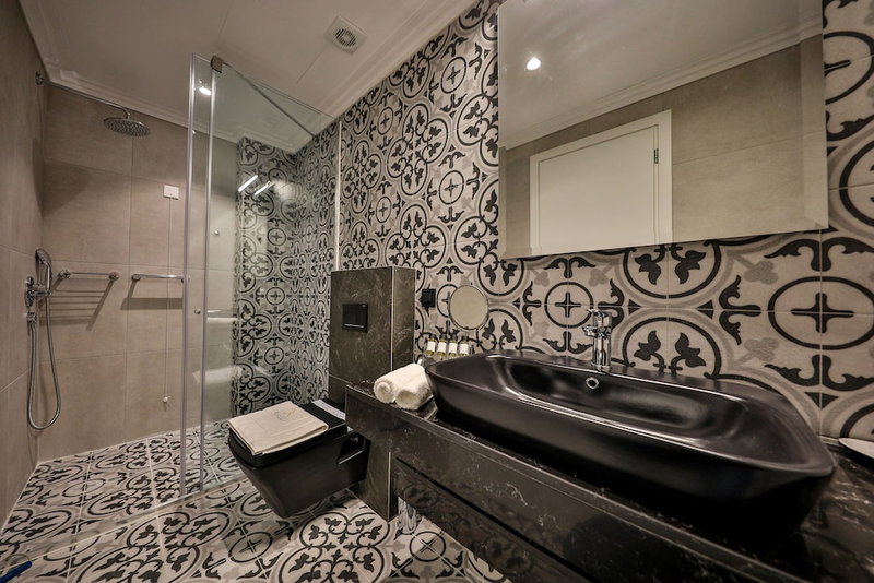 Beach Walk Luxury Suites, Agios Nikolaos, Greece
