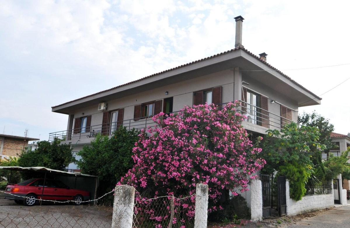 Mellia, Greece