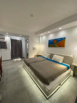 Lucia Villas, Perissa, Greece