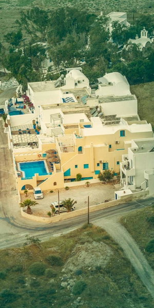 Lucia Villas, Perissa, Greece