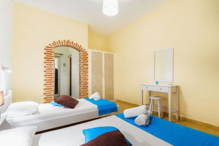 Stefanos Studios, Kerion, Greece