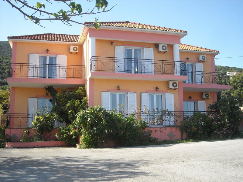 Margarita Studios, Sami, Greece