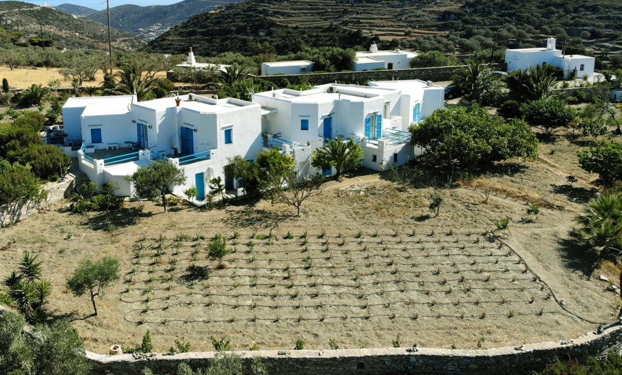 Smaragda Rooms & Studios, Platis Yialos Sifnos, Greece