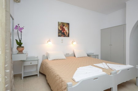 Golden Beach Studios Down Town, Naxos Chora, Greece
