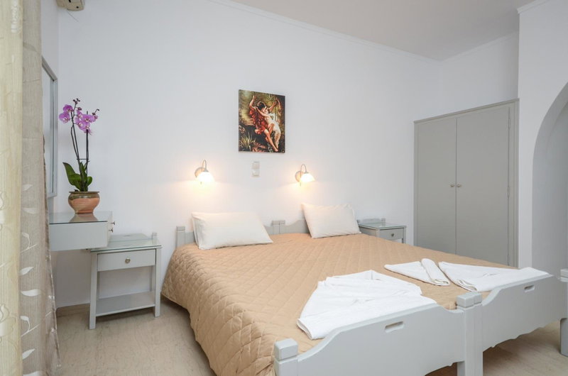 Golden Beach Studios Down Town, Naxos Chora, Greece