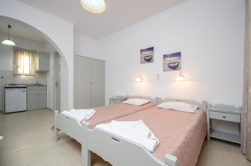 Golden Beach Studios Down Town, Naxos Chora, Greece