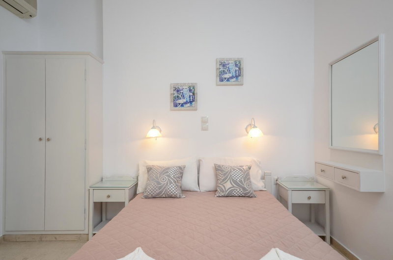 Golden Beach Studios Down Town, Naxos Chora, Greece