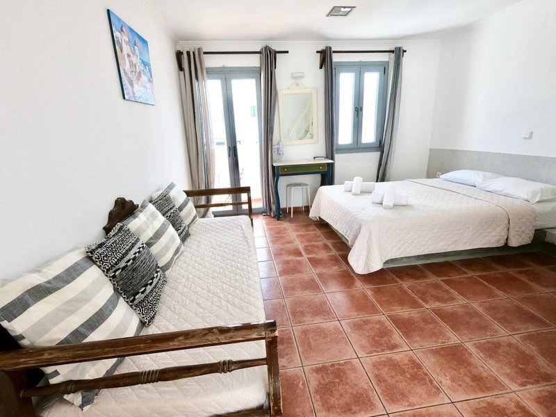 Anny Studios & Rooms Perissa Beach, Perissa, Greece