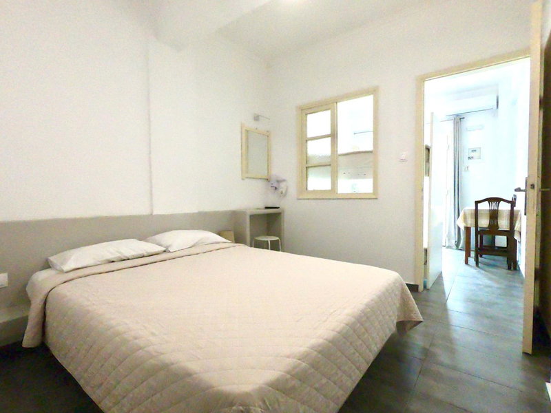 Anny Studios & Rooms Perissa Beach, Perissa, Greece