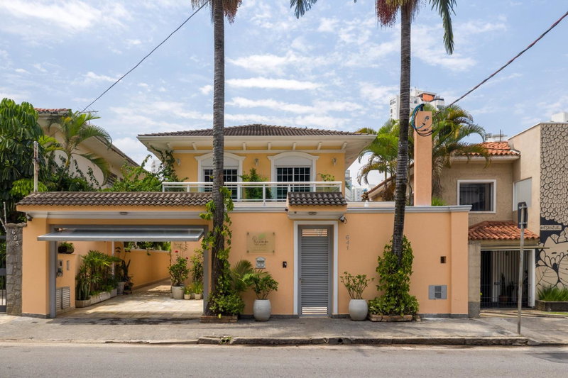 Hotel Pousada Pacaembu, Sao Paulo, Brazil