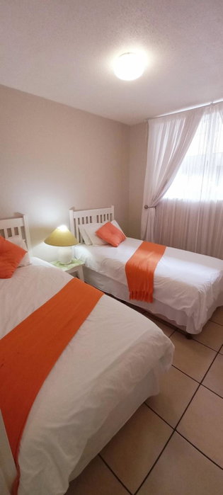 Margate Boulevard Beachfront Apartment, Margate, South Africa