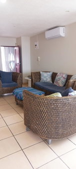 Margate Boulevard Beachfront Apartment, Margate, South Africa