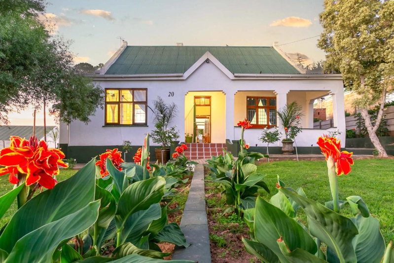 Ravenscliff Villa, Oudtshoorn, South Africa