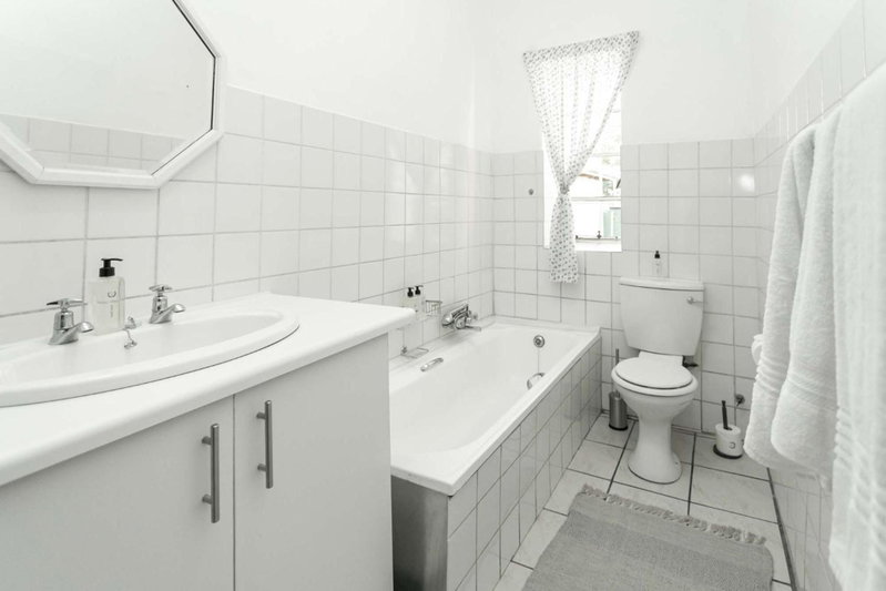 Ravenscliff Villa, Oudtshoorn, South Africa