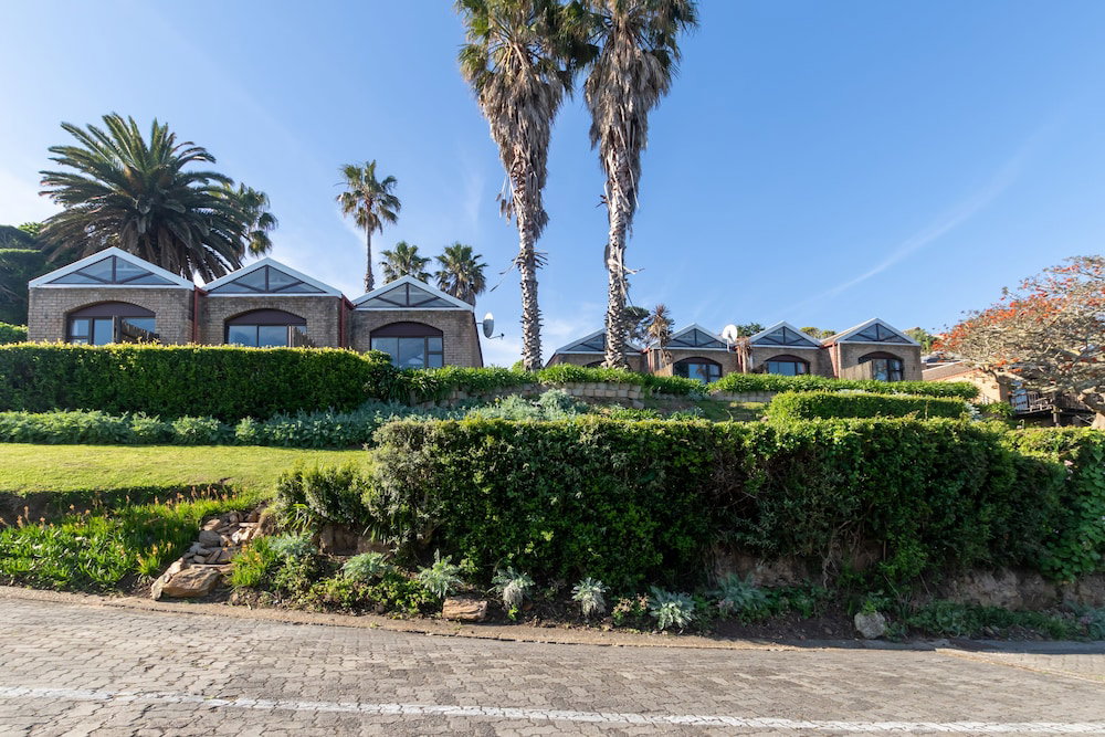 Hotel · Dutton's Cove Guesthouse, Herolds Bay
