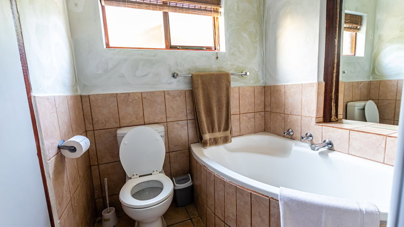 Dutton's Cove Guesthouse, Herolds Bay, South Africa
