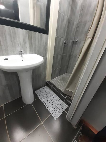 The Private and Cosy Guest House 3, Germiston, South Africa