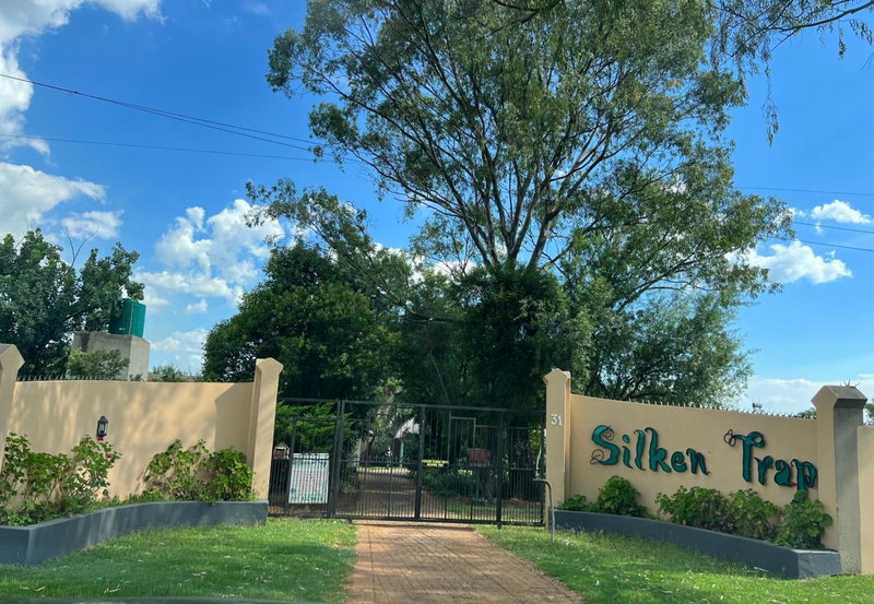 Silken Trap Guest House NO LOADSHEDDING, Johannesburg, South Africa