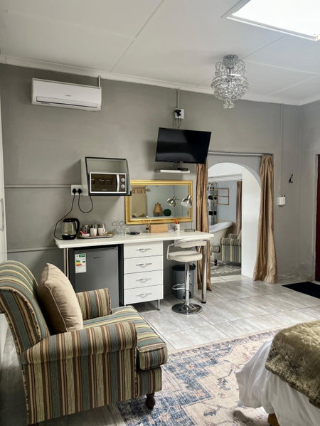 Silken Trap Guest House NO LOADSHEDDING, Johannesburg, South Africa
