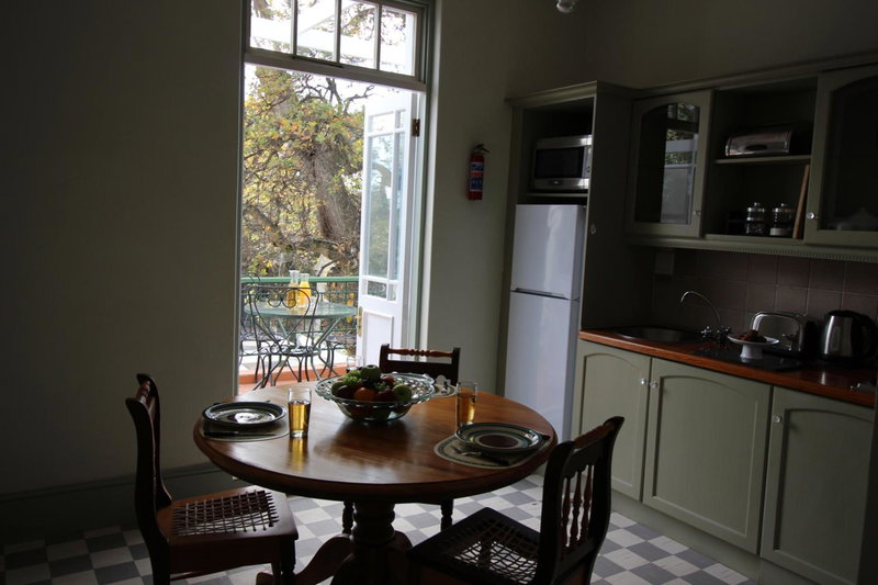 Mountain Manor Guest House & Executive Suites, Cape Town, South Africa