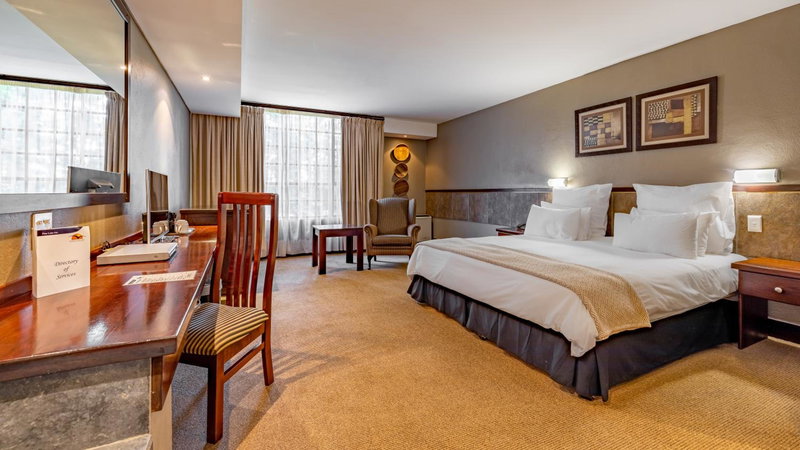 African Sky Hotels - Pine Lake Inn, White River, South Africa
