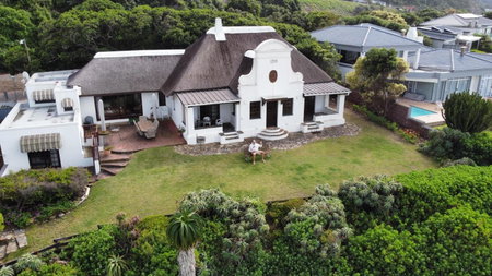 Far Niente Beachfront Guesthouse, Wilderness, South Africa