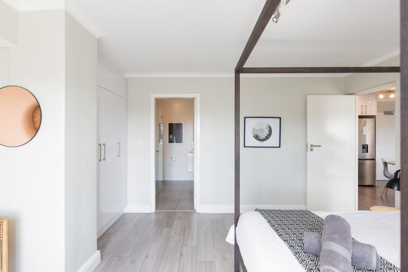 Paragon Cosmo Sophisticated Sanctuary, Cape Town, South Africa