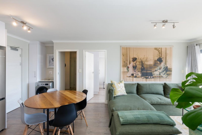 Paragon Cosmo Sophisticated Sanctuary, Cape Town, South Africa