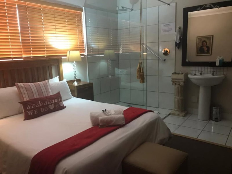 Tuscana Villa Guesthouse, Moqhaka, South Africa