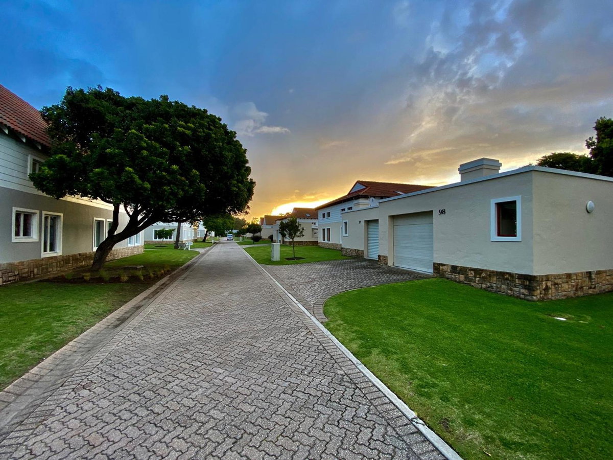 Hotel · The Dunes Resort 80 & 69, Plettenberg Bay