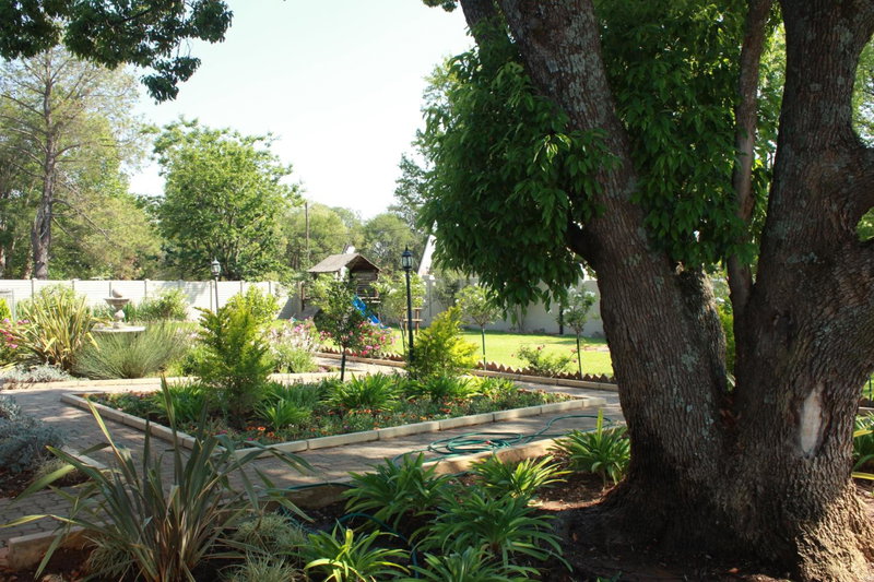 The Itumeleng Guest House, Bergville, South Africa