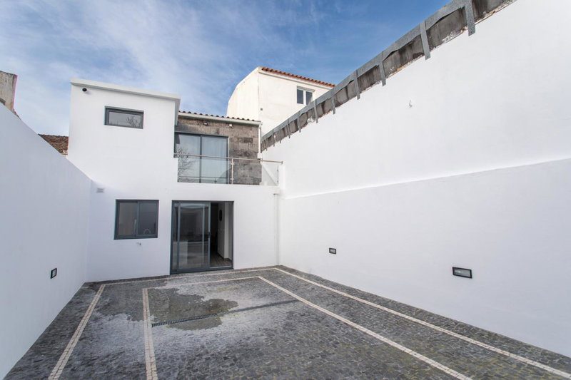 Azores PDL House, Ponta Delgada, Portugal
