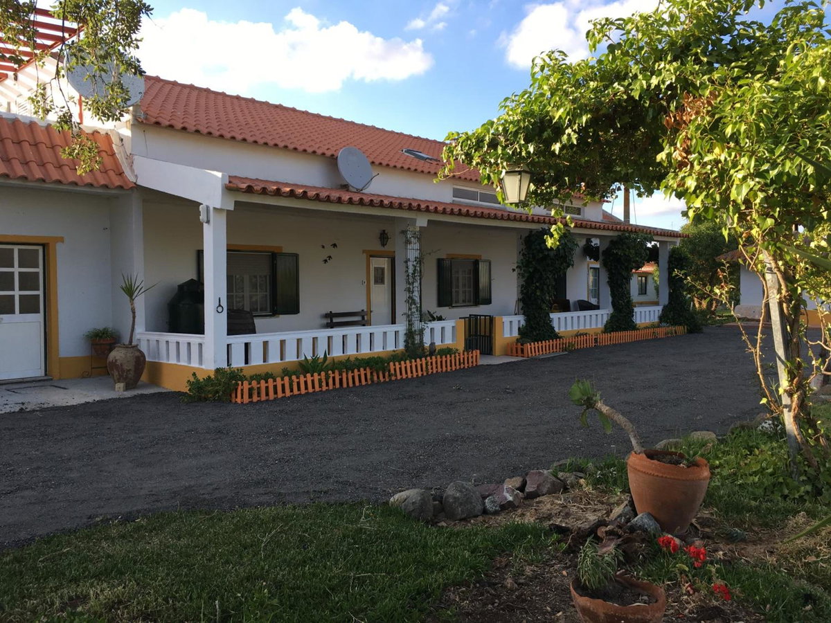 Hotel · Monte Ramos, Ferreira Do Alentejo