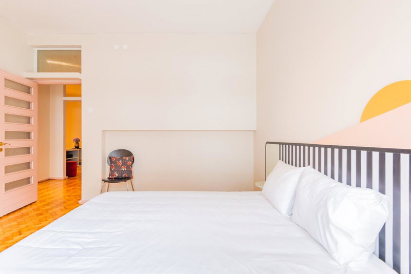 AMAZING DUPLEX - Mid Century Experience & PARKING, Porto, Portugal