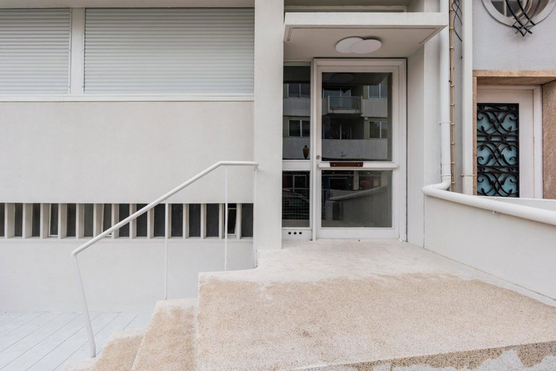 AMAZING DUPLEX - Mid Century Experience & PARKING, Porto, Portugal