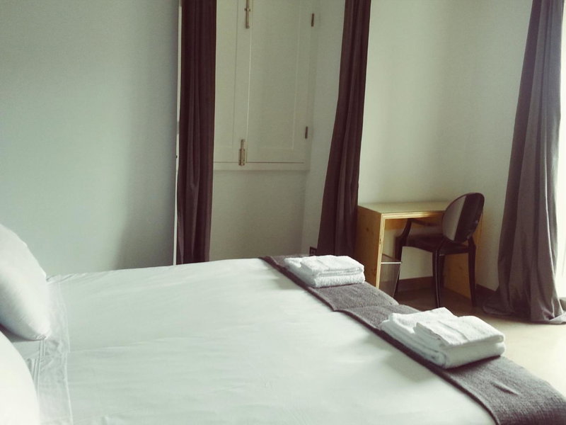 Bonvalot Guest House, Paço de Arcos, Portugal