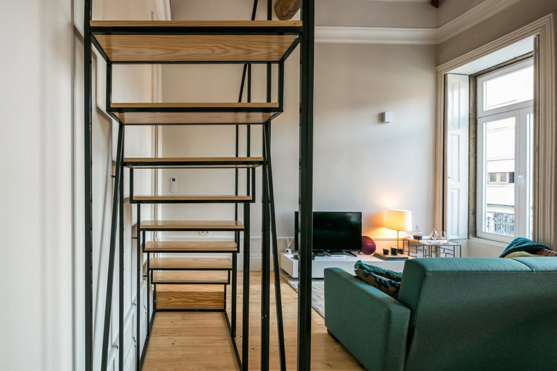 Visconde Mezzanine, Porto, Portugal