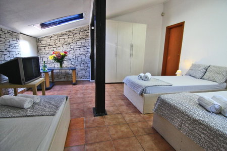 Nirvana Accommodation, Bucharest, Romania