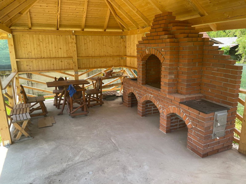 Pensiunea Pisc, Tuştea, Romania