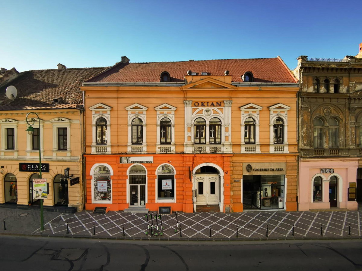 Hotel · FLH - Mura Studio, Braşov