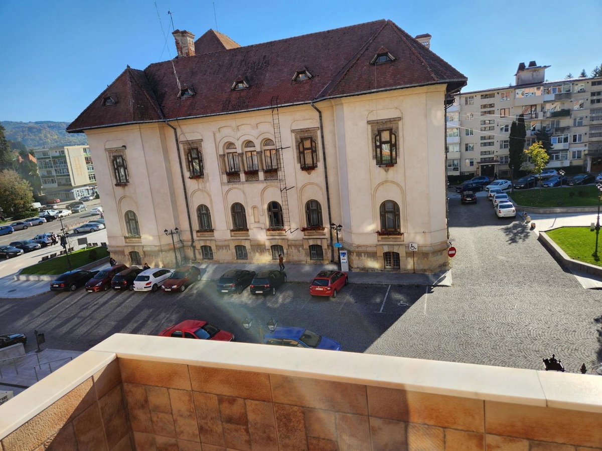 Durdun-central, Romania
