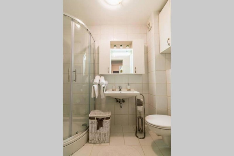 Apartment Jarun Brac, Zagreb, Croatia