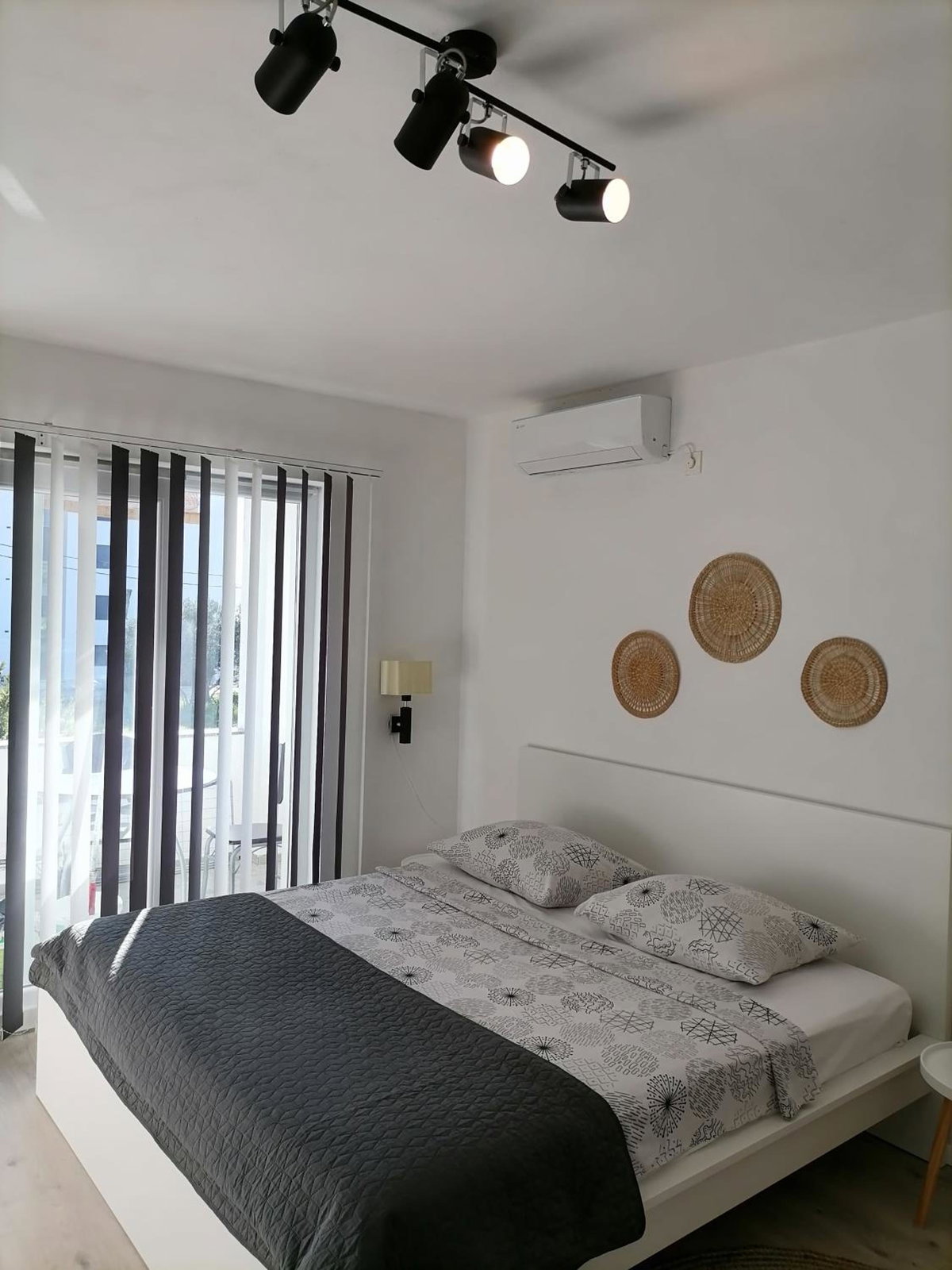 Apartments Dora Bibinje, 30 m from the sea, Croatia