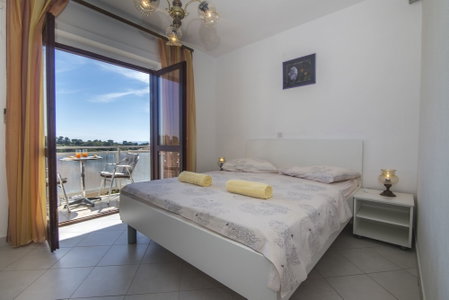 Apartments and Rooms Nikol, Hvar, Croatia