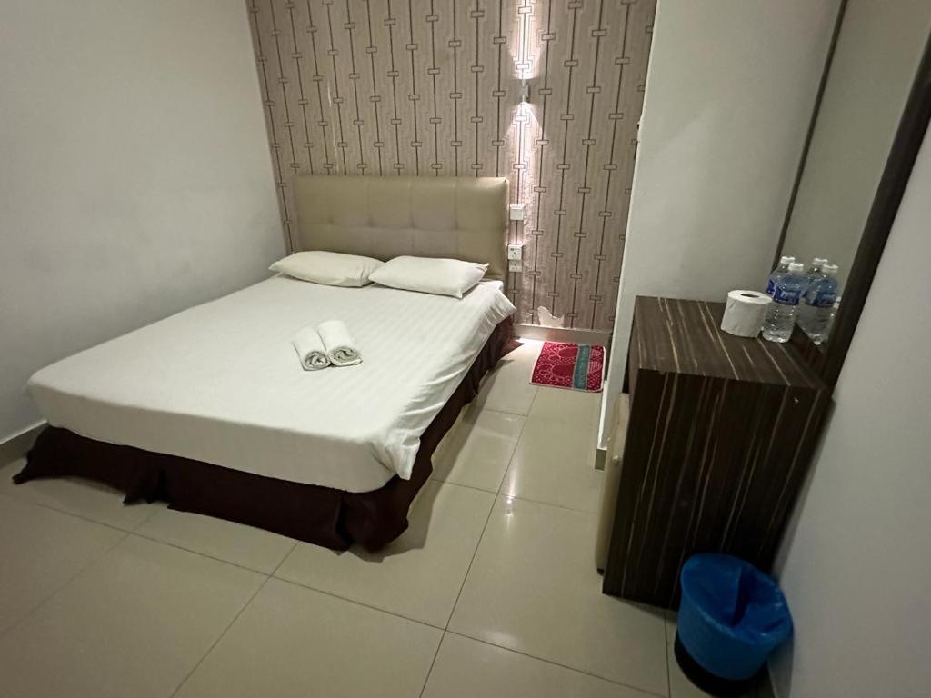 Hotel · One Point Hotel @ Airport (Kuching), Kuching