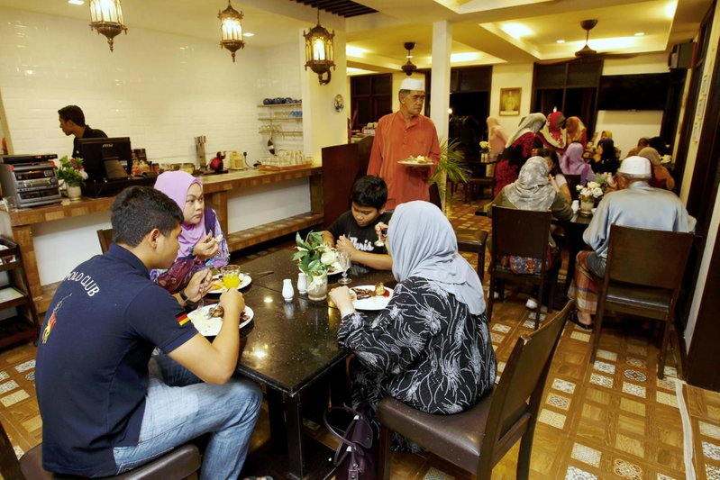 The Manor Beach Resort Besut, Kuala Besut, Malaysia