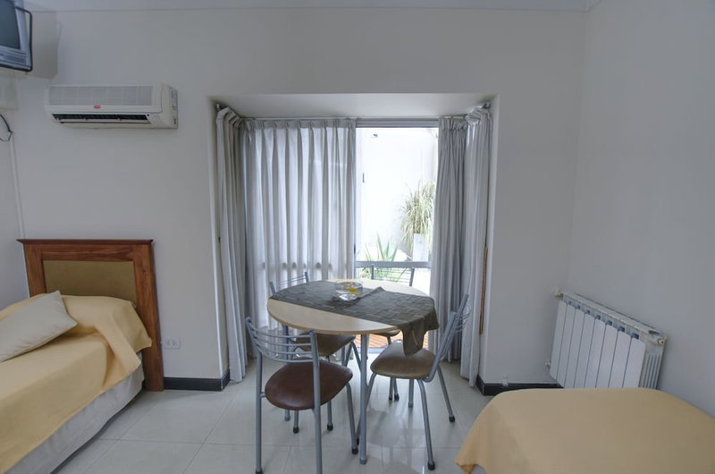 Quinta & Suites Apart Hotel, Mendoza, Argentina