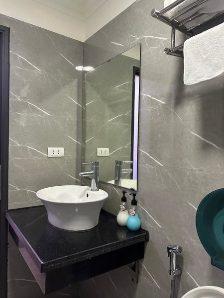 Hoàng Gia Long Biên Hotel, Hanoi, Vietnam