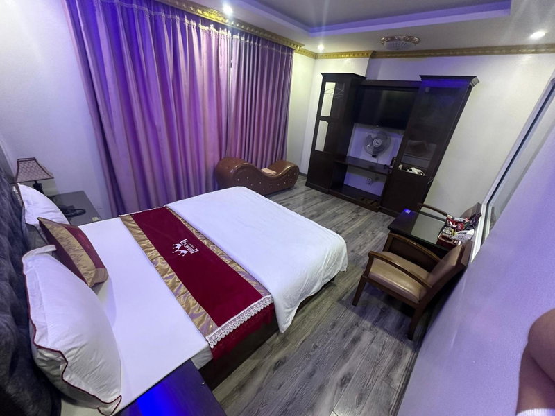 Hoàng Gia Long Biên Hotel, Hanoi, Vietnam
